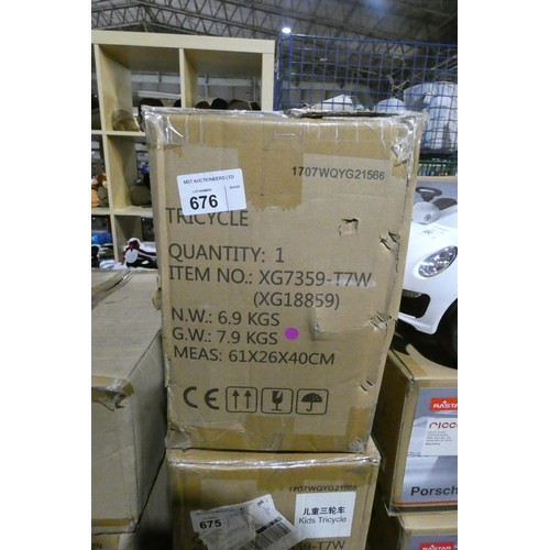 676 - 1 x Ricco tricycle type XG7359-T7W. Boxed and requires assembly