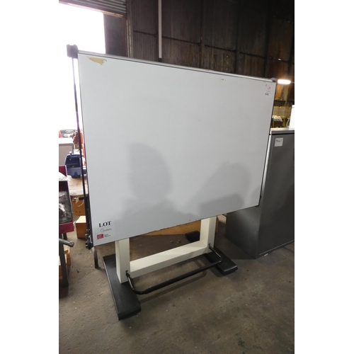 5147 - 1 x drawing board