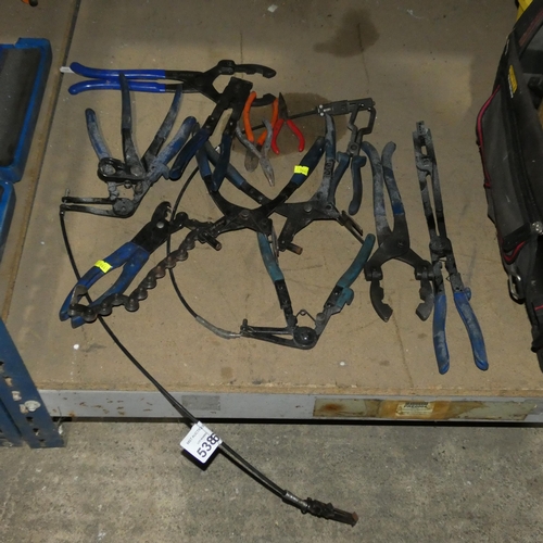 5386 - A quantity of various specialist use hand tools. Not practical to list in detail so please view or s... 