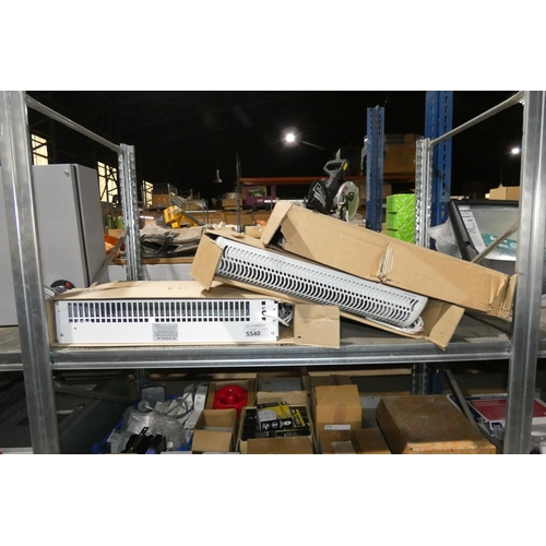 5540 - 3 x electric heaters. Contents of 1 shelf