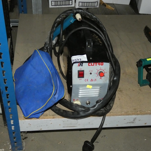 5592 - 1 x IFL Cut 40 air plasma cutter 240v