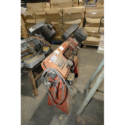 5676 - 1 x Sealey horizontal / vertical metal cutting band saw model SM5/RE, 240v