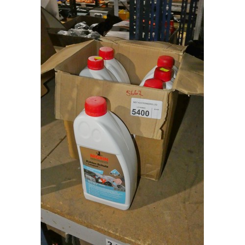 5400 - 6 x 1. 5L bottles of Nigrin performance anti freeze