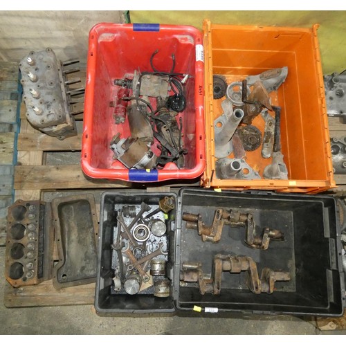 122 - A quantity of various Austin seven parts, contents of one pallet. Not practical to list in detail so... 