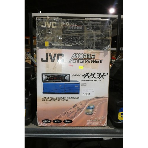 5563 - 1 x vintage JVC CH-PK 483R in car entertainment system comprising a CH-X550 CD changer and a KS-FX48... 