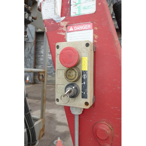 5965 - A tow behind access platform by Nifty Lift Ltd model 120 TE YOM 2005, red painted, unladen weight 13... 