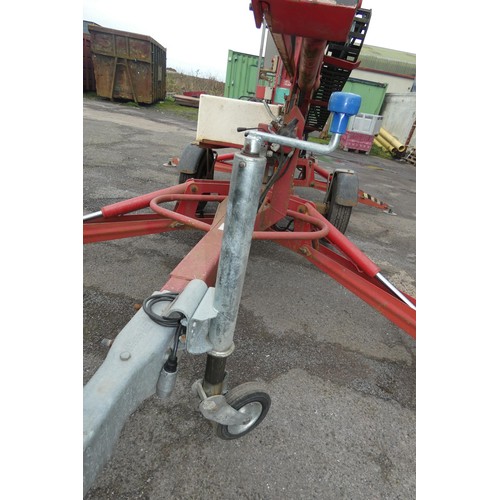 5965 - A tow behind access platform by Nifty Lift Ltd model 120 TE YOM 2005, red painted, unladen weight 13... 