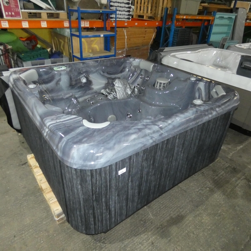 5768 - An Artesian SS 748L Dx ex-display hot tub with insulated cover, YOM 2020,serial number 2166659 overa... 