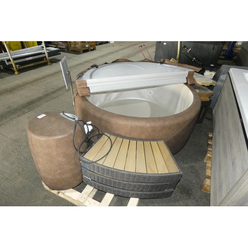 5785 - A Softtub T220 non inflatable ex-display hot tub with insulated cover and therapy pump, overall diam... 