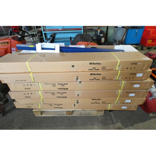 5974A - 2 x Raritan power distribution units (PDU) model PXE-1493-K2 - Both boxed and unused