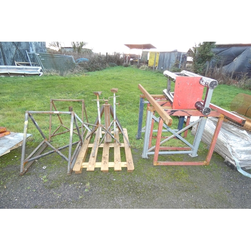 6006 - A quantity of various metal framed stands, not practical to list in detail so please view or see pho... 