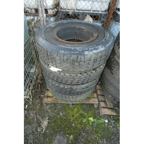 6011 - 4 x Various lorry/trailer wheels and tyres