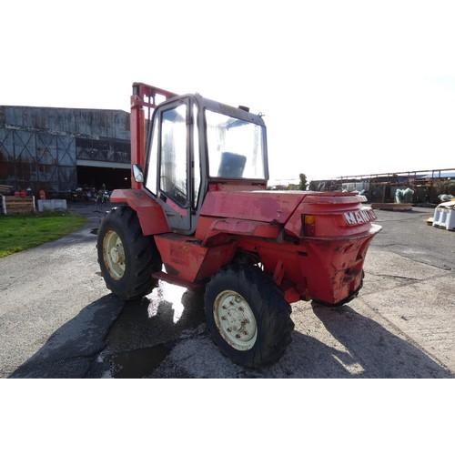 5991 - Manitou M4260P 4 Wheel Drive
V5 present, 1 key, starts, runs and drives,
Registration number: Q79 AC... 