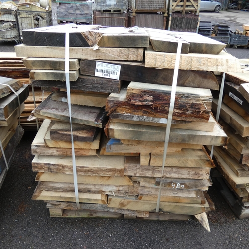 6033 - 1 pallet containing a quantity of various hardwood slabs, mainly oak - Contents of 1 pallet