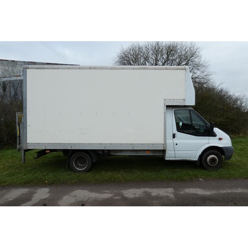 5999 - Ford Transit Luton T350 100 RWD
Local authority, awaiting V5, Starts, runs and drives, 1 key
Registr... 