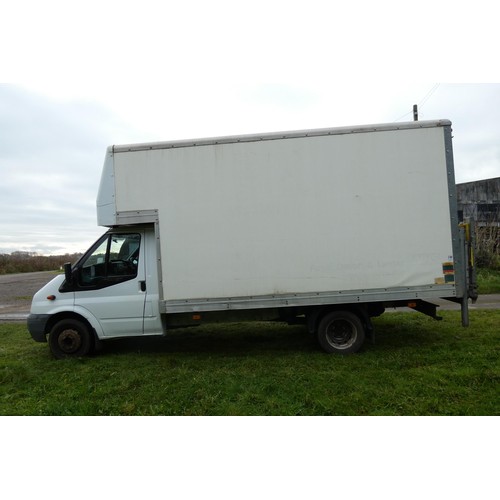 5999 - Ford Transit Luton T350 100 RWD
Local authority, awaiting V5, Starts, runs and drives, 1 key
Registr... 