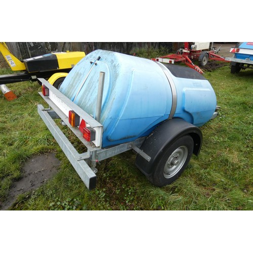 5998 - A blue plastic tow behind water bowser on a braked single axle trailer, capacity approx 1100L