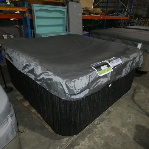 5770 - An Artesian SS 735B Dx ex-display hot tub, YOM 2020,serial number 2168667 overall approx 209 x 209cm... 