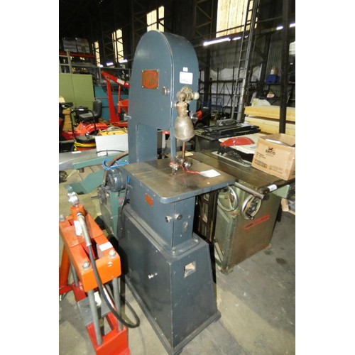 5982 - 1 Whitehead band saw type BJ, 240v mounted on a cabinet stand