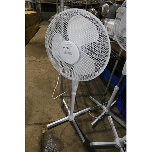 1138 - A freestanding white fan by Arlec trade. Tested Working