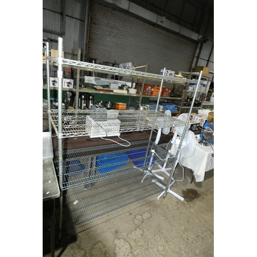 1139 - A catering type rack with 4 shelves approx 150x60x185