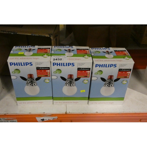 2432 - 3 novelty children's bedroom lights by Philips