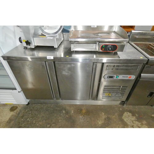 1255 - A commercial stainless steel bench fridge by Fagor, no shelves inside - trade