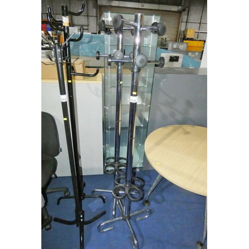 1394 - 2 x chrome metal hat /coat stands