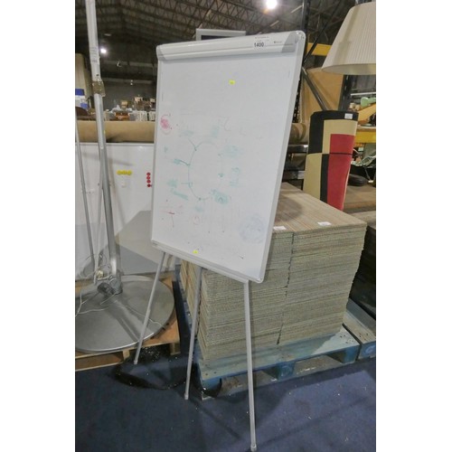 1400 - 1 x dry wipe / flip chart easel