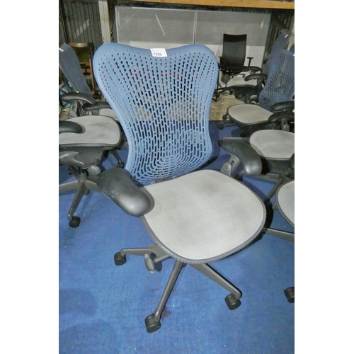 1426 - 1 x Herman Miller Mirra office swivel chair with grey mesh seat and dark blue plastic back