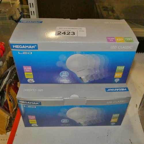 2423 - 3 x boxes each containing 10 Led light bulbs by Megaman