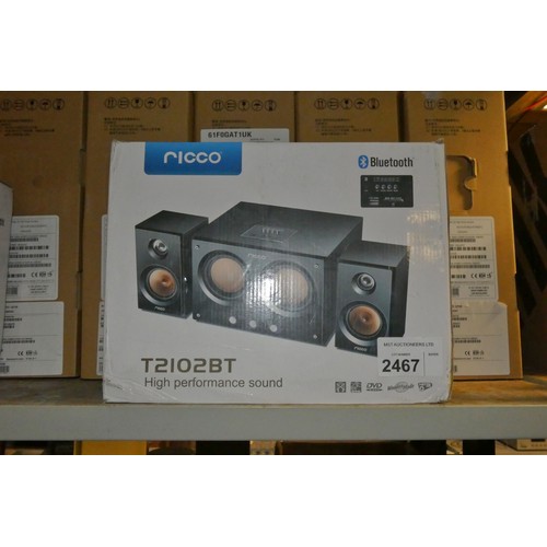 2467 - A Bluetooth sound system with usb and SD card input, subwoofer and speakers by Ricco type T2102BT