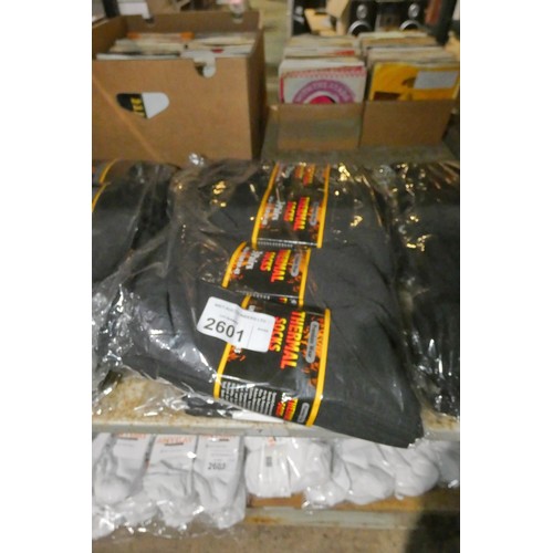 2601 - A quantity of various trainer socks and thermal socks