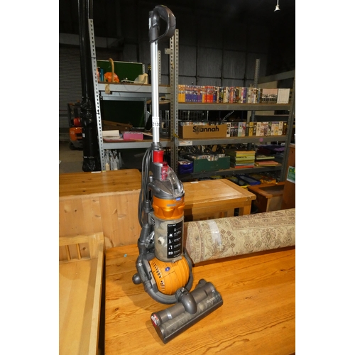 2130 - 1 x Dyson DC24 vacuum cleaner 240v (Trade)