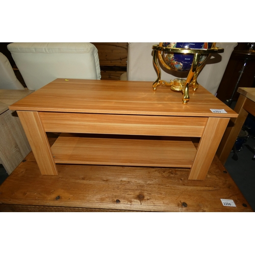 2207 - 1 x wood effect coffee table with shelf below approx 100 x 50cm