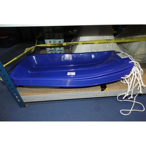 83 - 10 x blue plastic sledges by Kandytoys