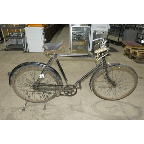 2093 - 1 x vintage bicycle - No make or model visible