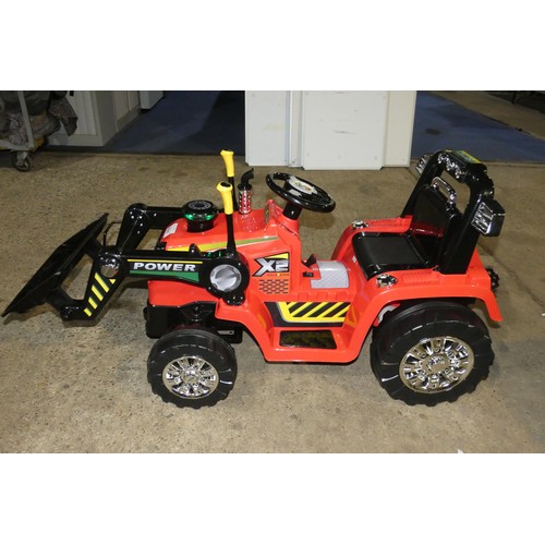 2226 - 1 x child's ride on 12v battery powered toy tractor type ZP1006. unboxed & assembled RRP £229- Colou... 