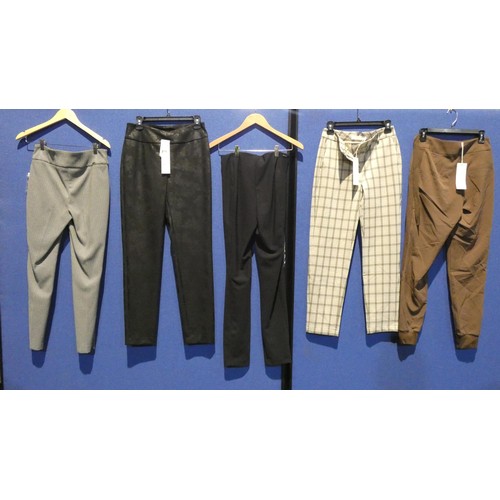 2352 - 5 x various pairs of ladies trousers. Not practical to list in size detail so please view or see pho... 