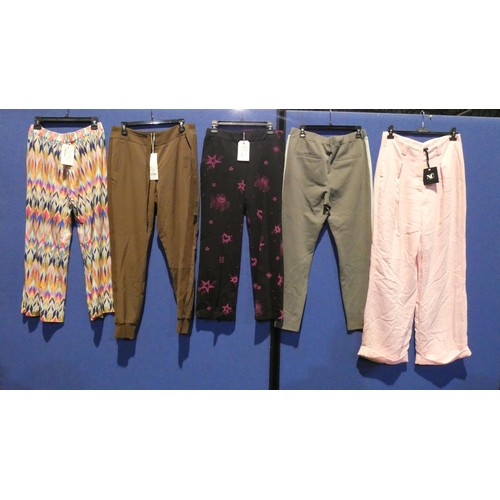 2364 - 5 x various pairs of ladies trousers. Not practical to list in size detail so please view or see pho... 