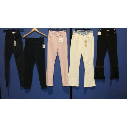 2383 - 5 x various pairs of ladies jeans. Not practical to list in detail so please view or see photographs... 