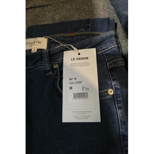 2390 - 4 x pairs of ladies jeans in various sizes / types. Not practical to list in detail so please view o... 