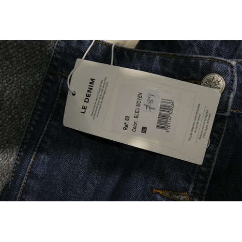 2401 - 4 x pairs of ladies jeans in various sizes / types. Not practical to list in detail so please view o... 