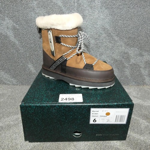 2498 - A pair of ladies boots by EMU type Blurred size uk 4 RRP £189