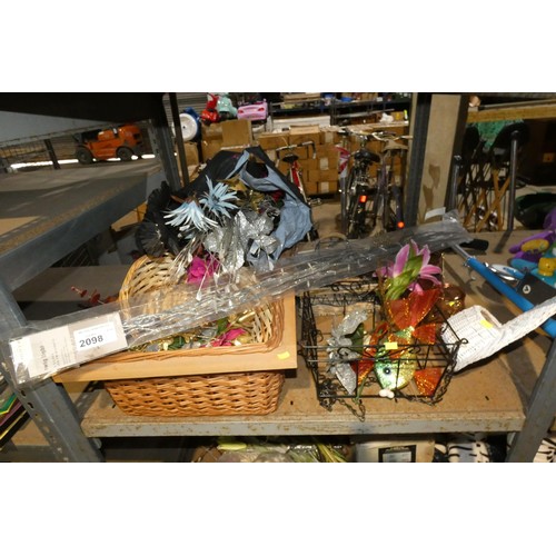 2098 - A quantity of various items including artificial flowers etc. Contents of 1 bay / 3 shelves