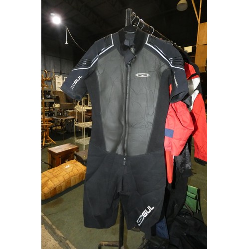 2165 - A quantity of various sailing clothing by Crewsaver, Baltic and Rooster etc. Sizes include L, XL and... 