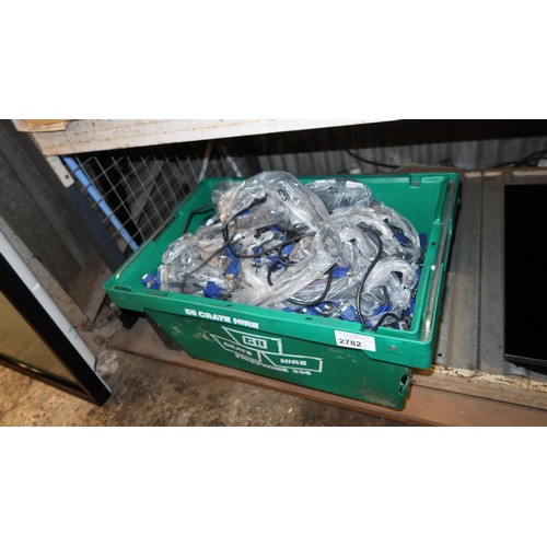 2782 - A crate containing a large quantity of unused vga cables