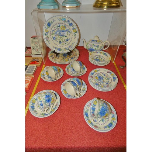 3178 - A quantity of floral patterned Masons breakfast & teaware