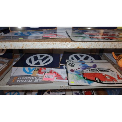 2869 - 8 x metal vintage style Volkswagen wall signs, contents of 1 shelf