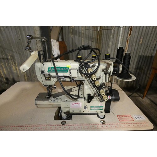 2181 - 1 x Yamato VC2730-156M industrial sewing machine 240v (Trade)